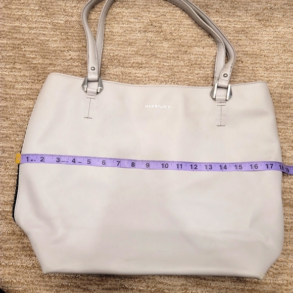 Max Studio Tote Bag - Picture 4 of 16